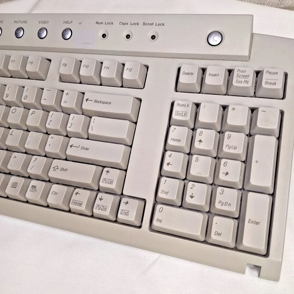 Sony‎ Wired Internet Keyboard PCVA-KB1P/UB PS/2